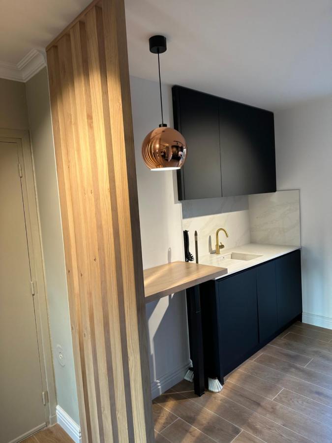 Ferienwohnung Minois Saint-Genet-Lerpt Exterior foto